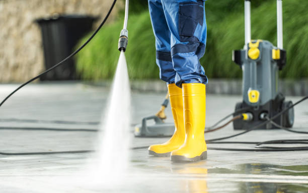 Why Choose Our Certified Pressure Washing Experts for Your Project Needs in Pembroke Pines, FL?